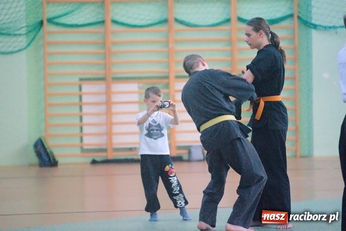 Zdjęcie w galerii na portalu naszraciborz.pl: Wsp&oacute;lny trening z mistrzami na zakończenie Budo Gali 2016 wiadomości z regionu