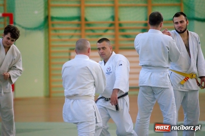 Zdjęcie w galerii na portalu naszraciborz.pl: Wsp&oacute;lny trening z mistrzami na zakończenie Budo Gali 2016 wiadomości z regionu
