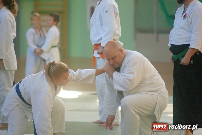 Zdjęcie w galerii na portalu naszraciborz.pl: Wsp&oacute;lny trening z mistrzami na zakończenie Budo Gali 2016 wiadomości z regionu