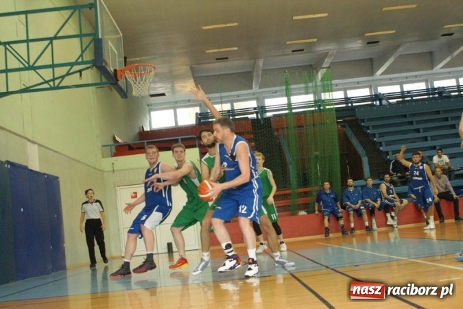 Zdjęcie w galerii na portalu naszraciborz.pl: Koszykarze Ofensywy w ofensywie  wiadomości z regionu