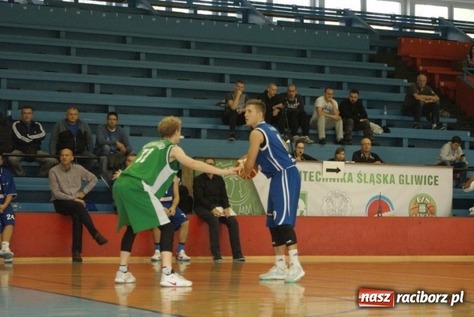 Zdjęcie w galerii na portalu naszraciborz.pl: Koszykarze Ofensywy w ofensywie  wiadomości z regionu