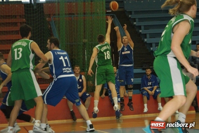 Zdjęcie w galerii na portalu naszraciborz.pl: Koszykarze Ofensywy w ofensywie  wiadomości z regionu