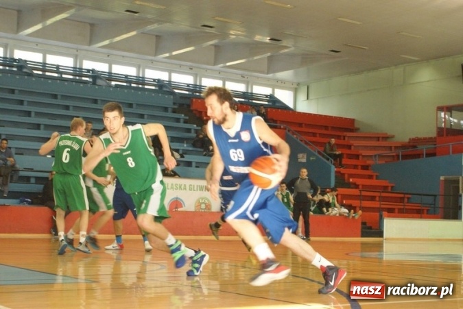 Zdjęcie w galerii na portalu naszraciborz.pl: Koszykarze Ofensywy w ofensywie  wiadomości z regionu