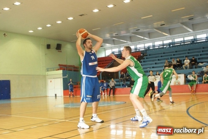 Zdjęcie w galerii na portalu naszraciborz.pl: Koszykarze Ofensywy w ofensywie  wiadomości z regionu
