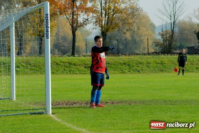 Zdjęcie w galerii na portalu naszraciborz.pl: Juniorzy Rafako nie zwalniają tempa. Kolejny mecz i kolejna wygrana wiadomości z regionu