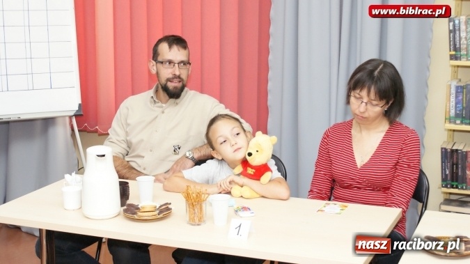 Zdjęcie w galerii na portalu naszraciborz.pl: Rodzinna sobota z Kubusiem Puchatkiem w bibliotece  wiadomości z regionu