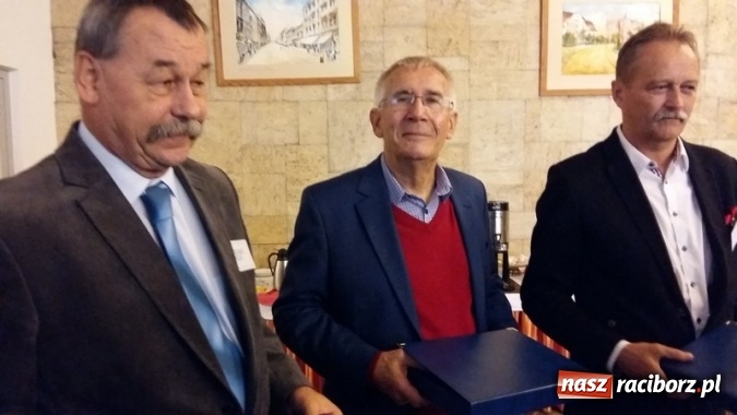 Zdjęcie w galerii na portalu naszraciborz.pl: Sport szkolny. Jerzy Pośpiech honorowym prezesem wiadomości z regionu