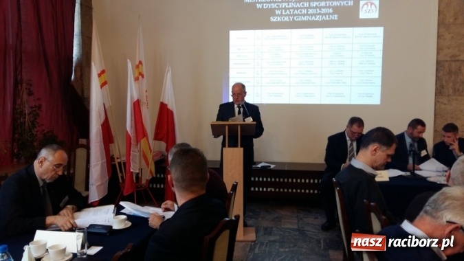 Zdjęcie w galerii na portalu naszraciborz.pl: Sport szkolny. Jerzy Pośpiech honorowym prezesem wiadomości z regionu