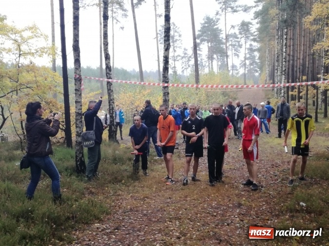 Zdjęcie w galerii na portalu naszraciborz.pl: Wychowankowie Młodzieżowego Ośrodka Wychowawczego na fali wiadomości z regionu