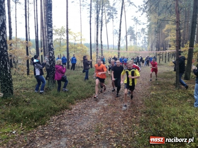 Zdjęcie w galerii na portalu naszraciborz.pl: Wychowankowie Młodzieżowego Ośrodka Wychowawczego na fali wiadomości z regionu
