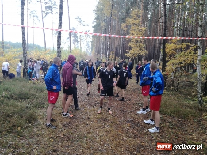 Zdjęcie w galerii na portalu naszraciborz.pl: Wychowankowie Młodzieżowego Ośrodka Wychowawczego na fali wiadomości z regionu