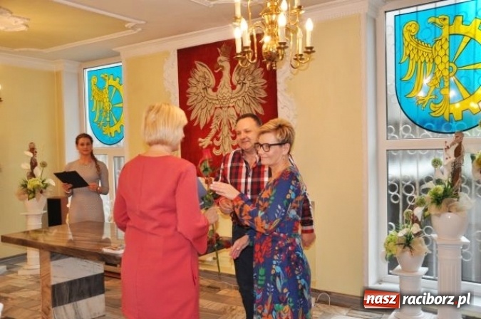 Zdjęcie w galerii na portalu naszraciborz.pl: Spotkania przedstawicieli samorządu Gminy Kuźnia Raciborska z nauczycielami wiadomości z regionu