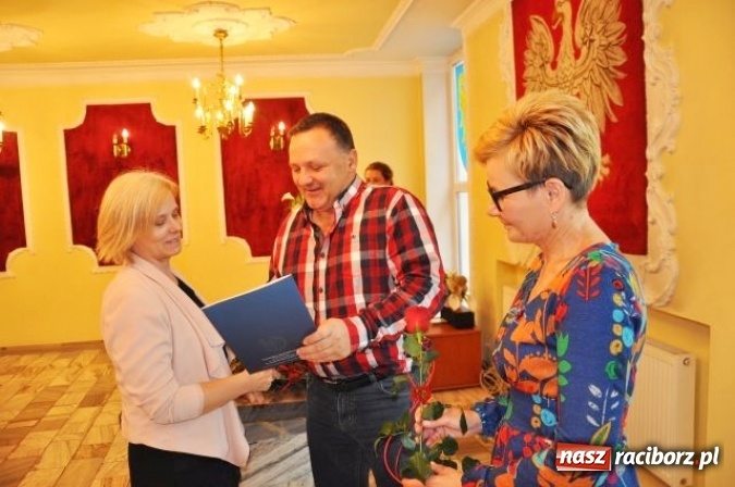 Zdjęcie w galerii na portalu naszraciborz.pl: Spotkania przedstawicieli samorządu Gminy Kuźnia Raciborska z nauczycielami wiadomości z regionu