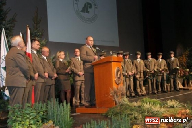 Zdjęcie w galerii na portalu naszraciborz.pl: Diamentowy Kordelas dla dr inż. Kazimierza Szabli, wieloletniego nadleśniczego z Rud wiadomości z regionu