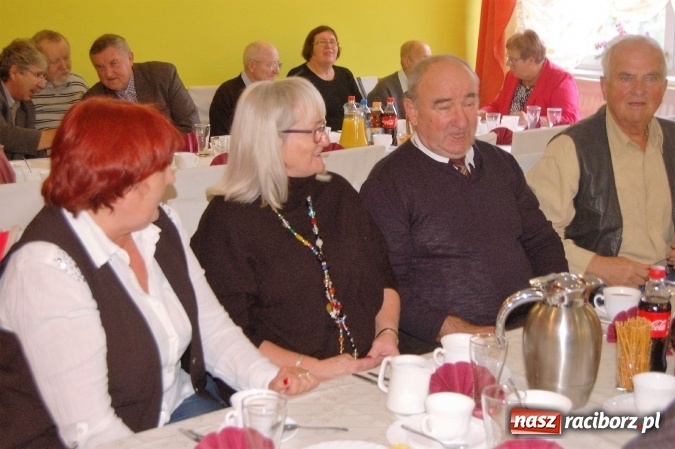 Zdjęcie w galerii na portalu naszraciborz.pl: Emerytowani rafakowcy uczcili Europejski Dzień Seniora wiadomości z regionu
