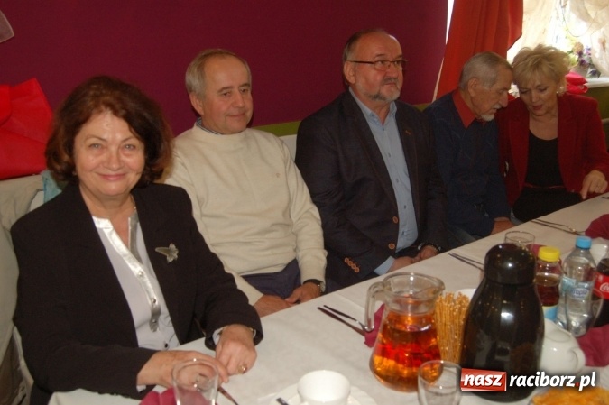 Zdjęcie w galerii na portalu naszraciborz.pl: Emerytowani rafakowcy uczcili Europejski Dzień Seniora wiadomości z regionu