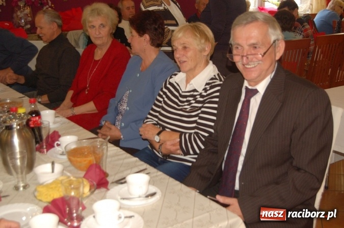 Zdjęcie w galerii na portalu naszraciborz.pl: Emerytowani rafakowcy uczcili Europejski Dzień Seniora wiadomości z regionu