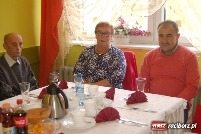 Zdjęcie w galerii na portalu naszraciborz.pl: Emerytowani rafakowcy uczcili Europejski Dzień Seniora wiadomości z regionu