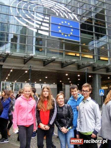 Zdjęcie w galerii na portalu naszraciborz.pl: Uczniowie i nauczyciele Gimnazjum nr 5 z wizytą w Belgii  wiadomości z regionu