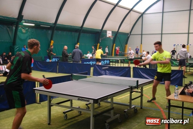 Zdjęcie w galerii na portalu naszraciborz.pl: II Turniej tenisa stołowego o Puchar Starosty w Rudach wiadomości z regionu