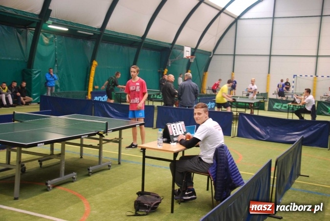 Zdjęcie w galerii na portalu naszraciborz.pl: II Turniej tenisa stołowego o Puchar Starosty w Rudach wiadomości z regionu