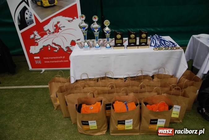 Zdjęcie w galerii na portalu naszraciborz.pl: II Turniej tenisa stołowego o Puchar Starosty w Rudach wiadomości z regionu