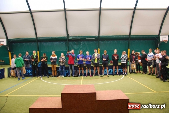 Zdjęcie w galerii na portalu naszraciborz.pl: II Turniej tenisa stołowego o Puchar Starosty w Rudach wiadomości z regionu