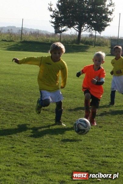Zdjęcie w galerii na portalu naszraciborz.pl: Żaki Rafako i Tworkowa wystąpiły na turnieju piłkarskim w czeskich Šilheřovicach wiadomości z regionu