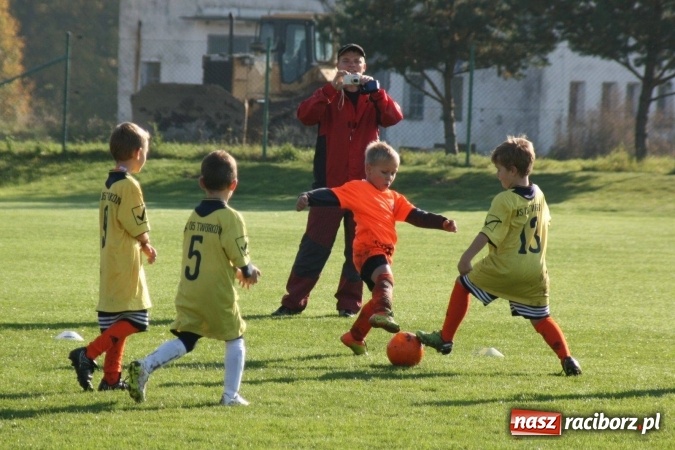 Zdjęcie w galerii na portalu naszraciborz.pl: Żaki Rafako i Tworkowa wystąpiły na turnieju piłkarskim w czeskich Šilheřovicach wiadomości z regionu
