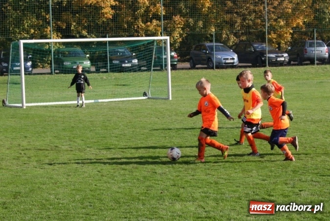 Zdjęcie w galerii na portalu naszraciborz.pl: Żaki Rafako i Tworkowa wystąpiły na turnieju piłkarskim w czeskich Šilheřovicach wiadomości z regionu