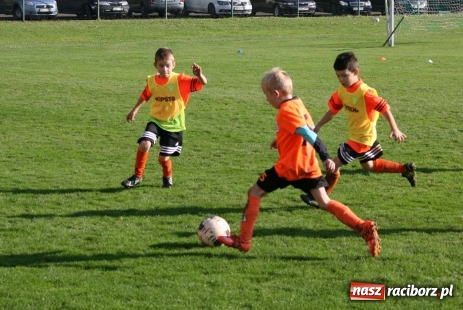Zdjęcie w galerii na portalu naszraciborz.pl: Żaki Rafako i Tworkowa wystąpiły na turnieju piłkarskim w czeskich Šilheřovicach wiadomości z regionu