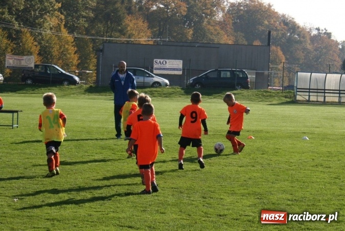 Zdjęcie w galerii na portalu naszraciborz.pl: Żaki Rafako i Tworkowa wystąpiły na turnieju piłkarskim w czeskich Šilheřovicach wiadomości z regionu