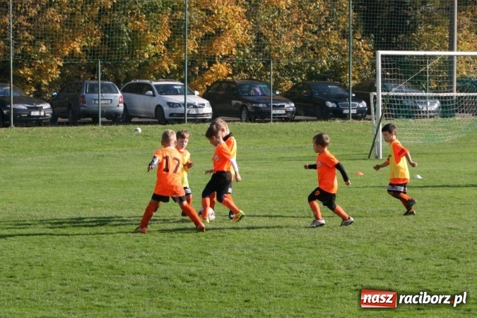 Zdjęcie w galerii na portalu naszraciborz.pl: Żaki Rafako i Tworkowa wystąpiły na turnieju piłkarskim w czeskich Šilheřovicach wiadomości z regionu
