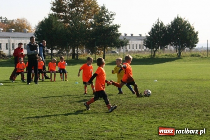 Zdjęcie w galerii na portalu naszraciborz.pl: Żaki Rafako i Tworkowa wystąpiły na turnieju piłkarskim w czeskich Šilheřovicach wiadomości z regionu
