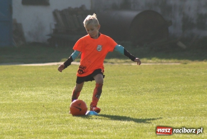 Zdjęcie w galerii na portalu naszraciborz.pl: Żaki Rafako i Tworkowa wystąpiły na turnieju piłkarskim w czeskich Šilheřovicach wiadomości z regionu