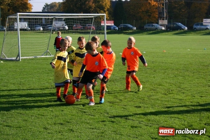 Zdjęcie w galerii na portalu naszraciborz.pl: Żaki Rafako i Tworkowa wystąpiły na turnieju piłkarskim w czeskich Šilheřovicach wiadomości z regionu