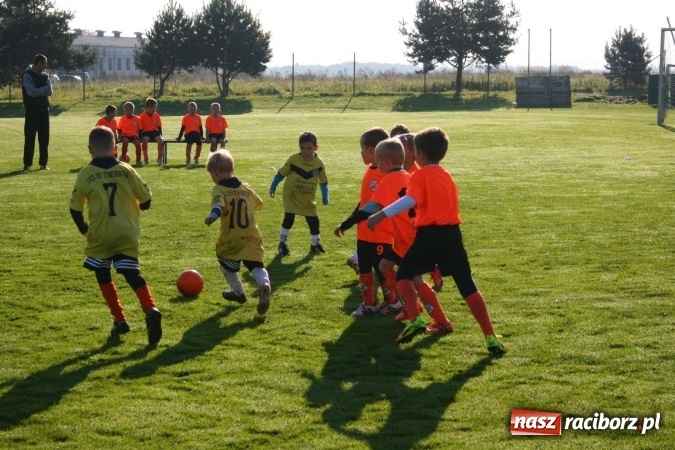 Zdjęcie w galerii na portalu naszraciborz.pl: Żaki Rafako i Tworkowa wystąpiły na turnieju piłkarskim w czeskich Šilheřovicach wiadomości z regionu