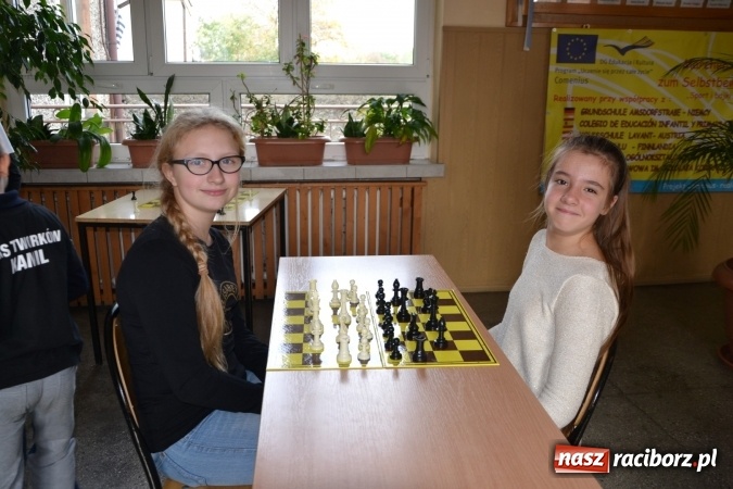Zdjęcie w galerii na portalu naszraciborz.pl: SP4 górą na zawodach szachowych w Tworkowie  wiadomości z regionu