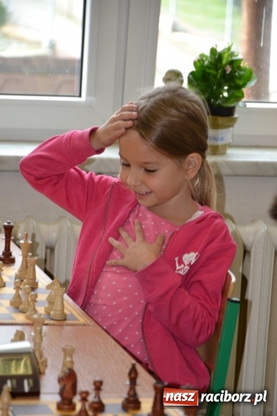 Zdjęcie w galerii na portalu naszraciborz.pl: SP4 górą na zawodach szachowych w Tworkowie  wiadomości z regionu