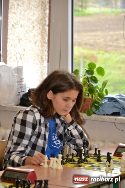 Zdjęcie w galerii na portalu naszraciborz.pl: SP4 górą na zawodach szachowych w Tworkowie  wiadomości z regionu