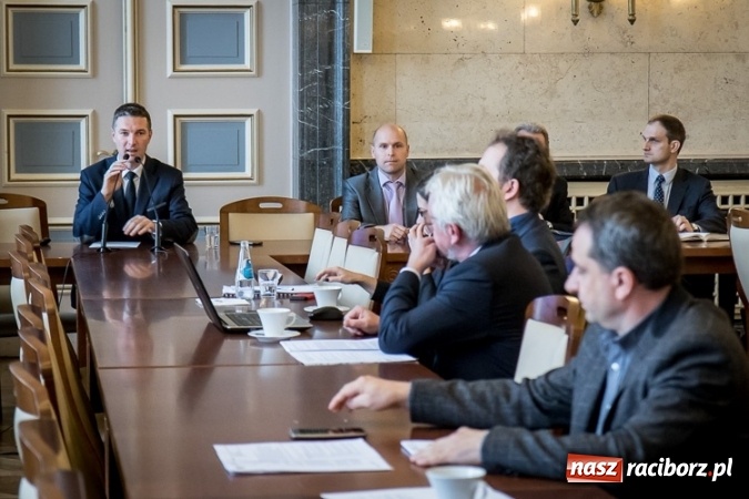 Zdjęcie w galerii na portalu naszraciborz.pl: Niska emisja pod kontrolą wiadomości z regionu