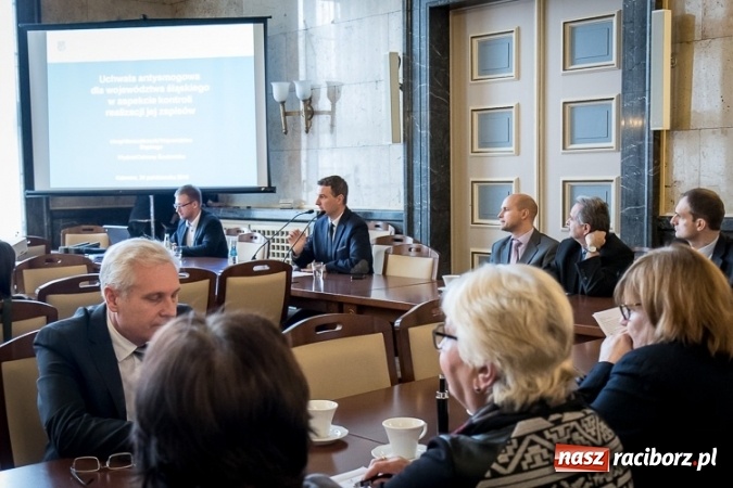 Zdjęcie w galerii na portalu naszraciborz.pl: Niska emisja pod kontrolą wiadomości z regionu