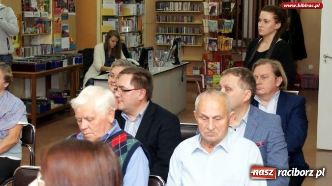 Zdjęcie w galerii na portalu naszraciborz.pl: O mniejszości niemieckiej w raciborskiej bibliotece  wiadomości z regionu