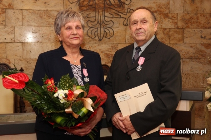 Zdjęcie w galerii na portalu naszraciborz.pl: Razem od pięćdziesięciu lat - siedem par z Raciborza świętowało dziś złote gody wiadomości z regionu