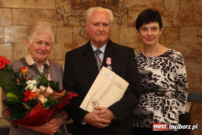 Zdjęcie w galerii na portalu naszraciborz.pl: Razem od pięćdziesięciu lat - siedem par z Raciborza świętowało dziś złote gody wiadomości z regionu