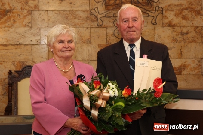 Zdjęcie w galerii na portalu naszraciborz.pl: Razem od pięćdziesięciu lat - siedem par z Raciborza świętowało dziś złote gody wiadomości z regionu
