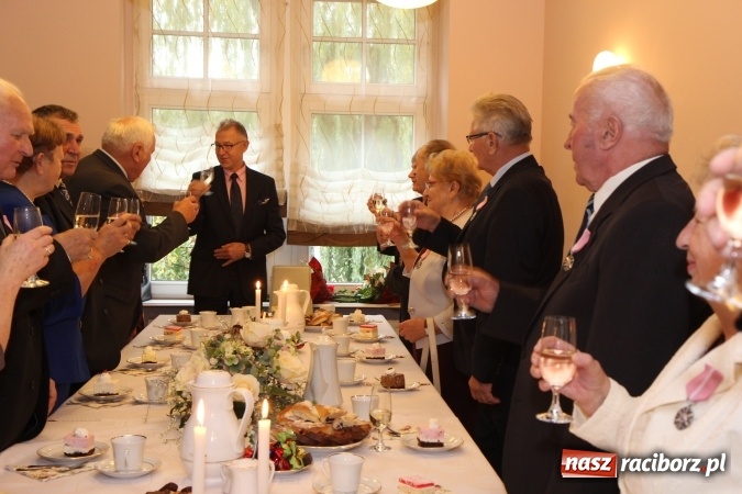 Zdjęcie w galerii na portalu naszraciborz.pl: Razem od pięćdziesięciu lat - siedem par z Raciborza świętowało dziś złote gody wiadomości z regionu