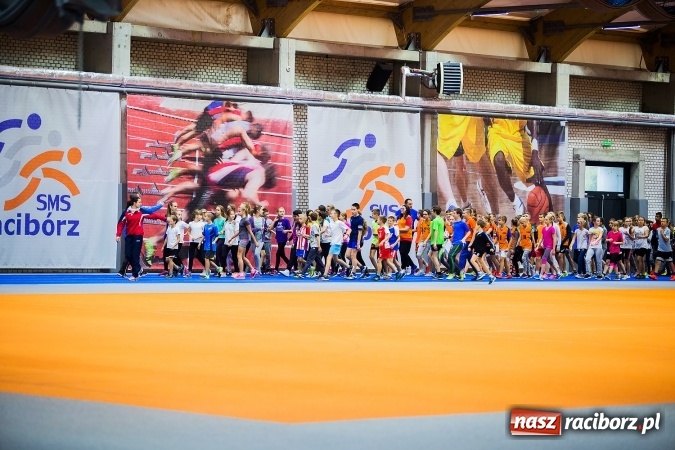 Zdjęcie w galerii na portalu naszraciborz.pl: Halowe Mistrzostwa Raciborza i Powiatu Raciborskiego w Lekkiej Atletyce wiadomości z regionu