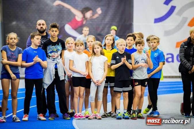 Zdjęcie w galerii na portalu naszraciborz.pl: Halowe Mistrzostwa Raciborza i Powiatu Raciborskiego w Lekkiej Atletyce wiadomości z regionu