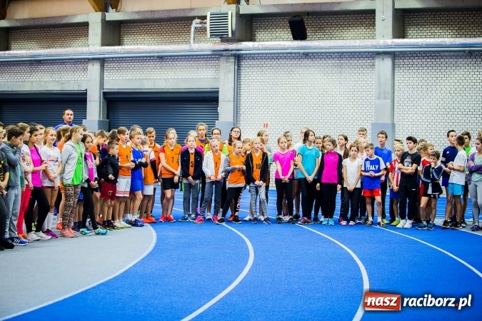 Zdjęcie w galerii na portalu naszraciborz.pl: Halowe Mistrzostwa Raciborza i Powiatu Raciborskiego w Lekkiej Atletyce wiadomości z regionu